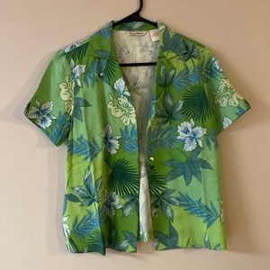 Tommy Bahama Button Down Top Size Small